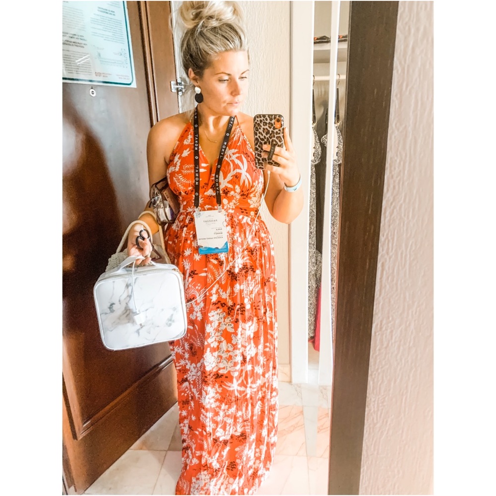 Vici Collection Cut Out Maxi Dress